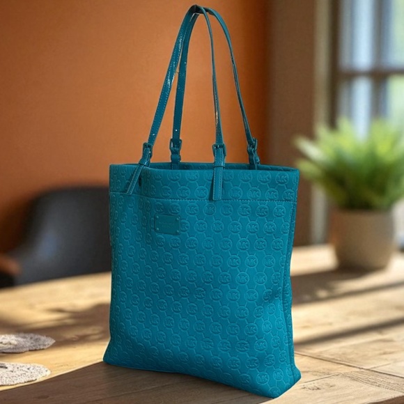 Michael Kors Neoprene Leather Trim Teal Tote Bag! - Picture 2 of 10